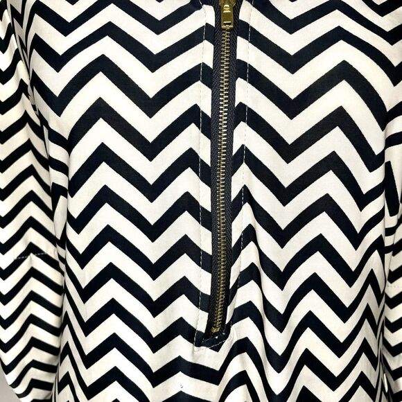 Chevron Dress Size Small 3/4 Sleeves Beige Black - Picture 5 of 8